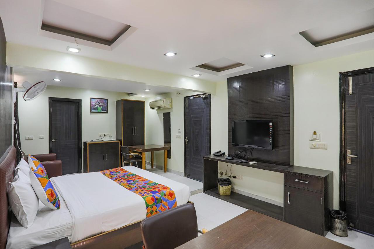 Fabhotel Trio Continental Patel Nagar New Delhi Eksteriør billede